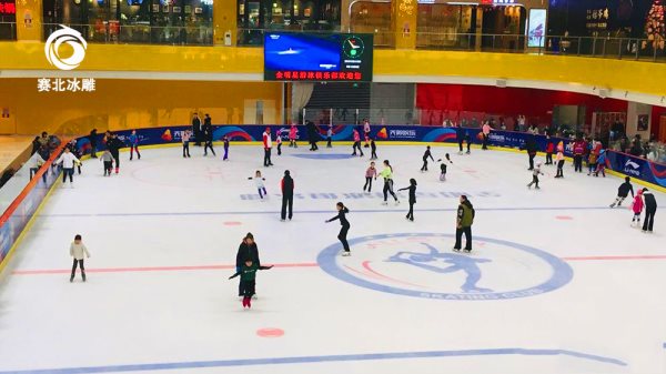 室內(nèi)真冰溜冰場(chǎng)設(shè)計(jì)公司找哪家靠譜 室內(nèi)真冰溜冰場(chǎng)設(shè)計(jì)公司找哪家靠譜