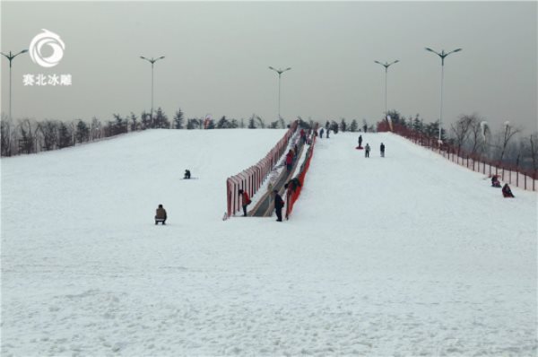 滑雪場制作施工需要多長時間