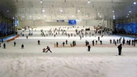 天津室內(nèi)滑雪場