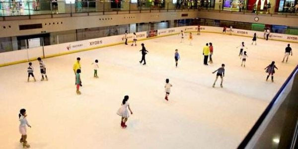 深圳的滑冰場